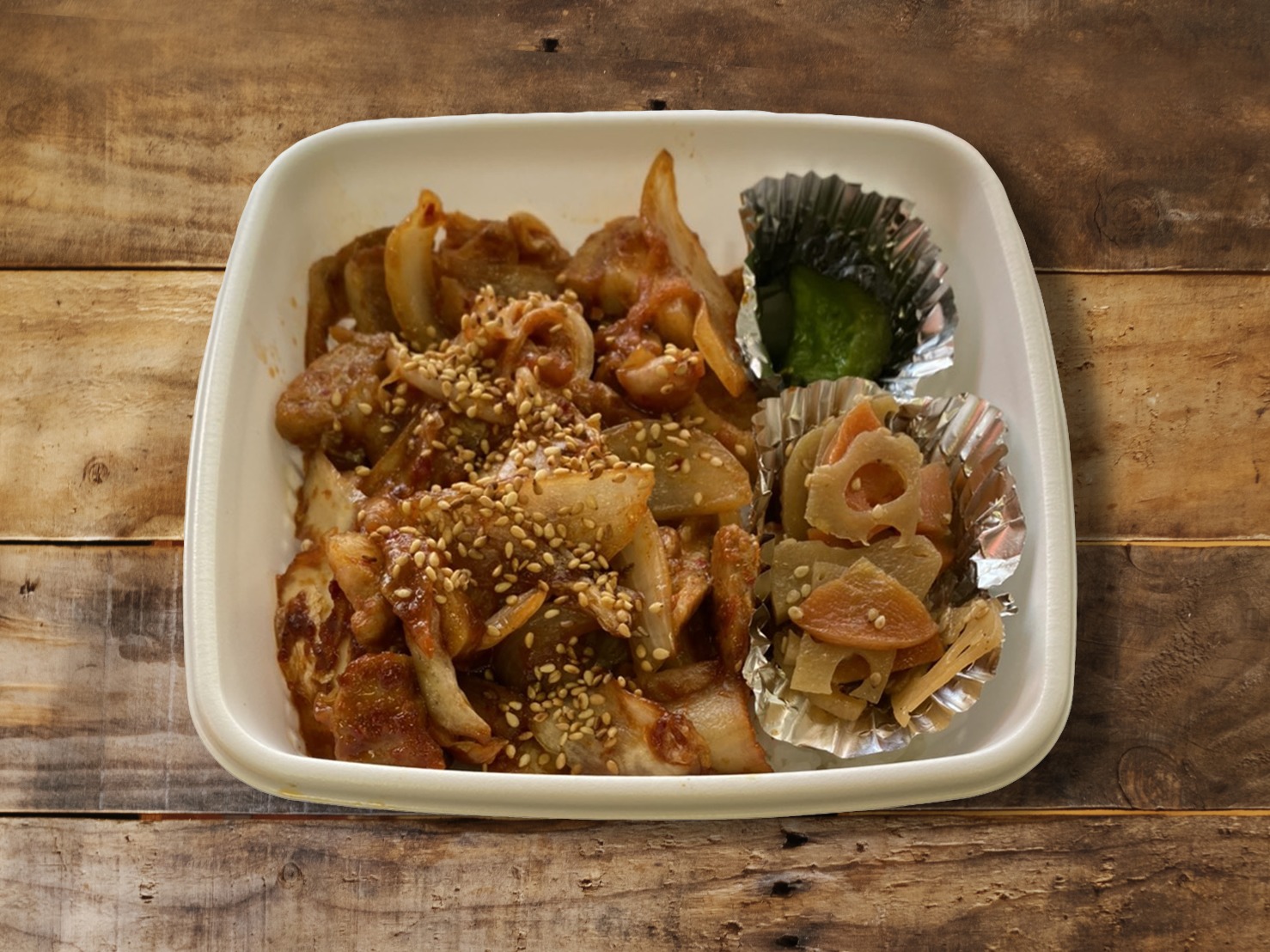 豚キムチ丼 648円