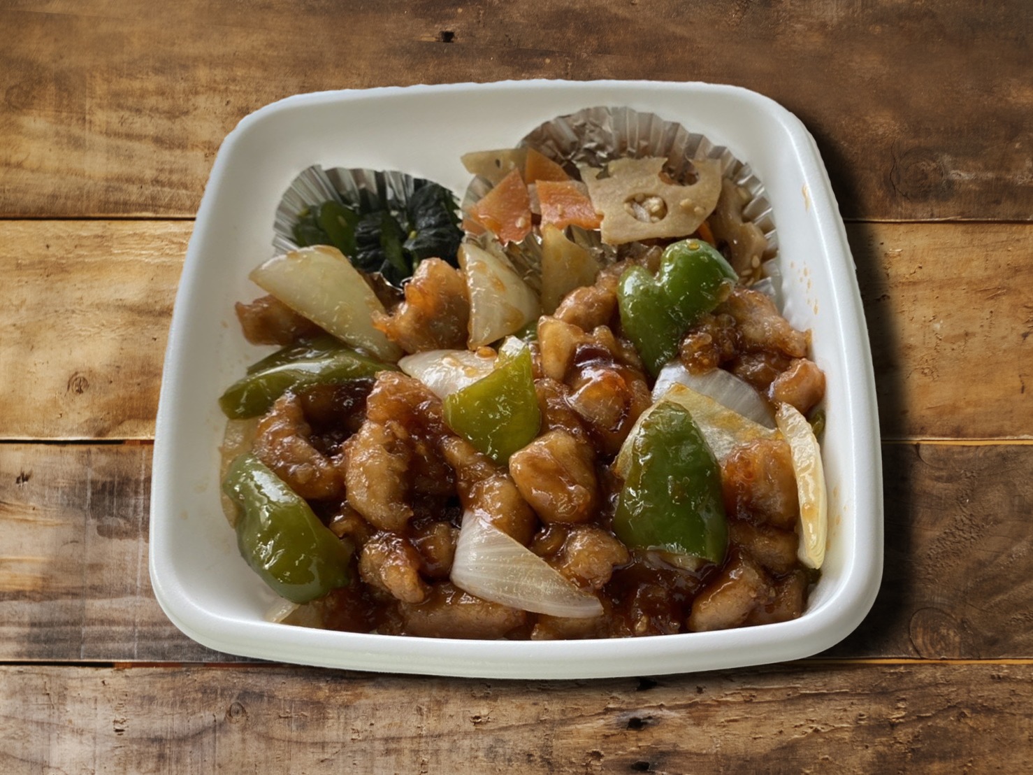 酢豚丼 648円